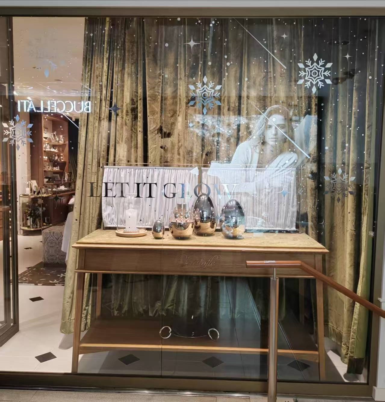 window display production, display props, window display props, window display, window display props & decorations, display prop design, visual merchandising