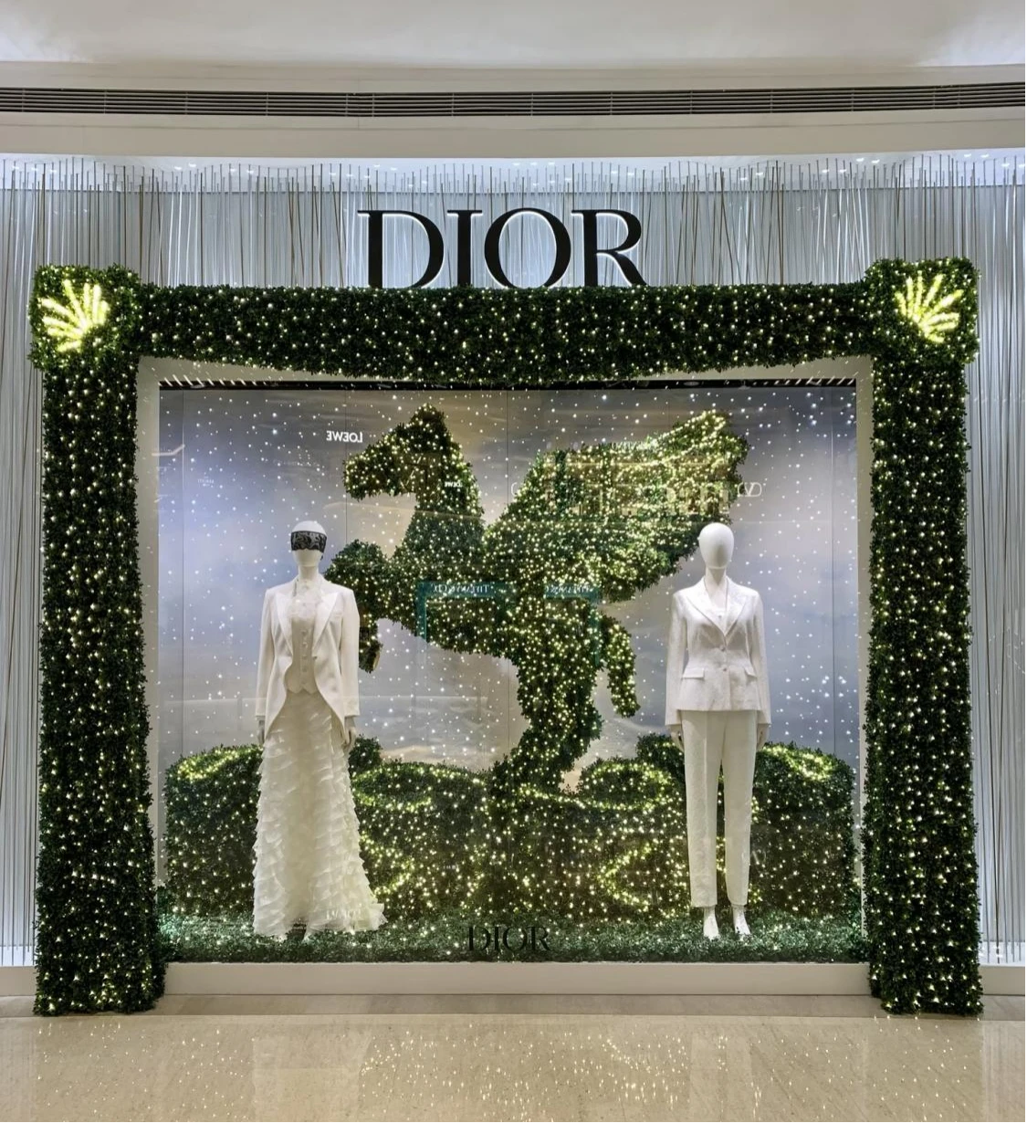 New Year Window Display, Festive Window Displays