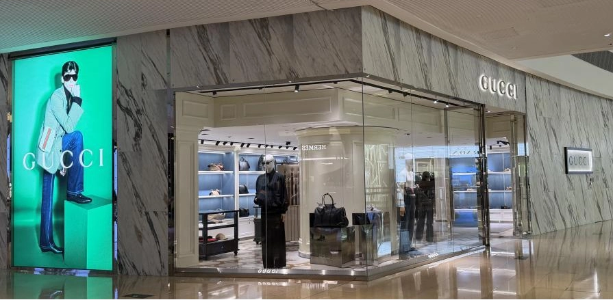 Chanel Spring/Summer retail display props